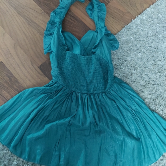 Body Central Halter Dress Top - Picture 2 of 8